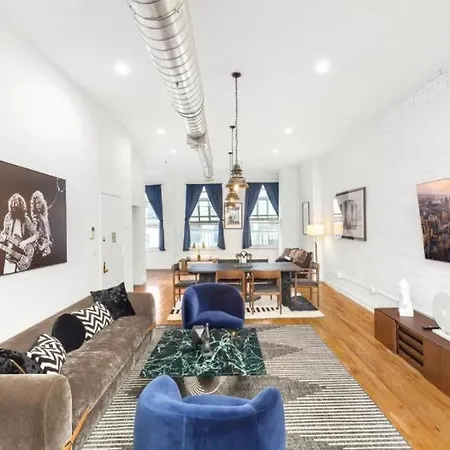 Apartment Luxurious 3 Bedroom New York