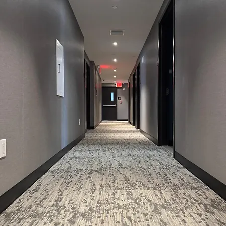 Hotel Mirage Brooklyn New York