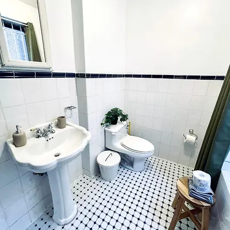 Apartment Gorgeous Extra Spacious Duplex Penthouse