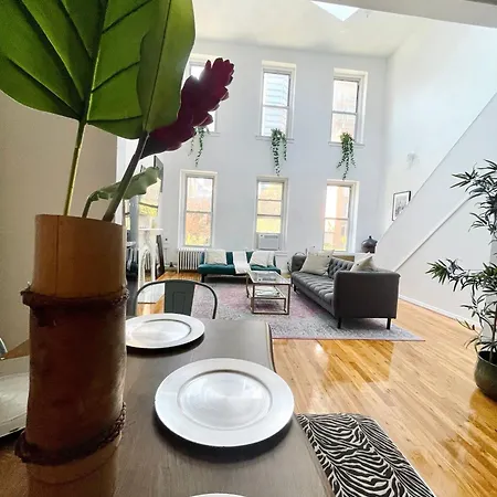 Gorgeous Extra Spacious Duplex Penthouse Apartment