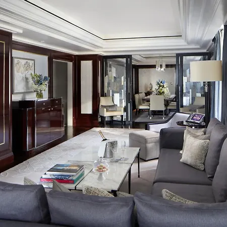 The Peninsula Hotel 5*