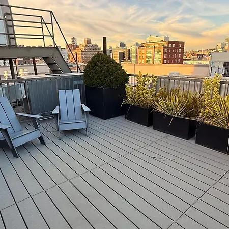 Apartment Nyc With Private Bathroom & Kitchenette *