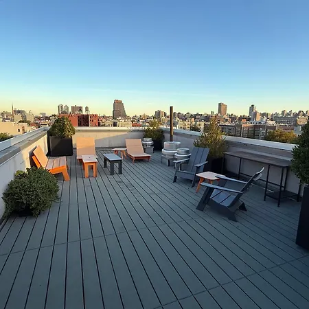 Nyc With Private Bathroom & Kitchenette *