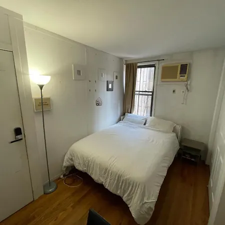 Homestay Friendly In Williamsburg Brooklyn