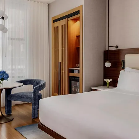 Bryant Park Hotel