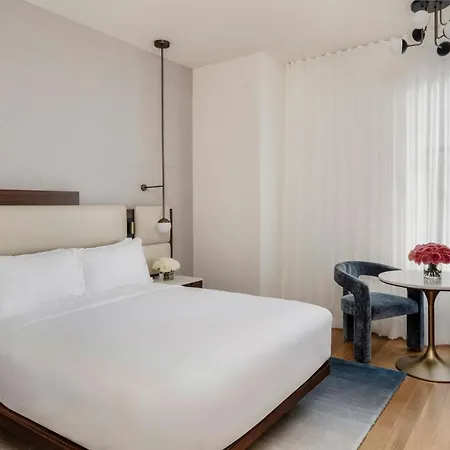Bryant Park Hotel 4*