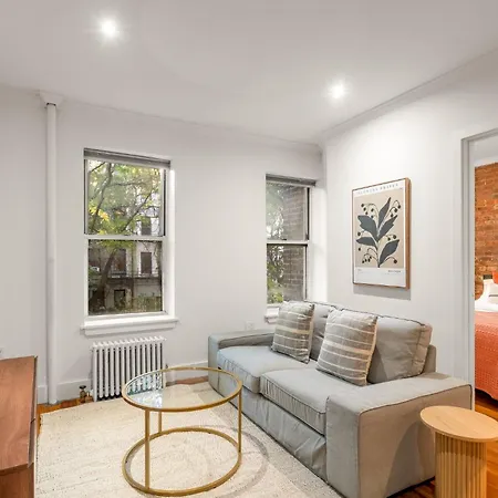 Apartment East Village Escape With 3bd 2ba Near Tompkins Square Park New York