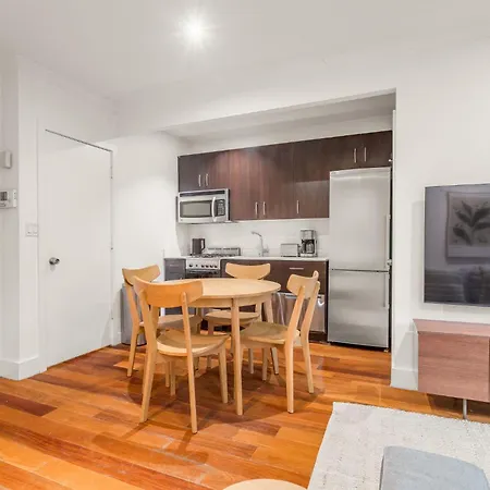 East Village Escape With 3bd 2ba Near Tompkins Square Park *