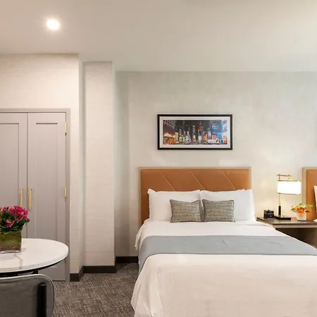 Hotel Broadway Plaza