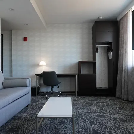 Hotel Doubletree By Hilton Long Island City, Ny