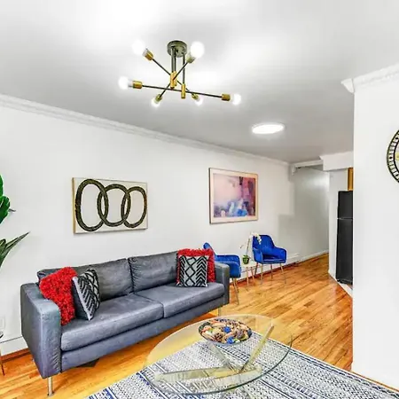 Homestay Private In Brooklyn - Close To Jfk And Easy Access To Transportation