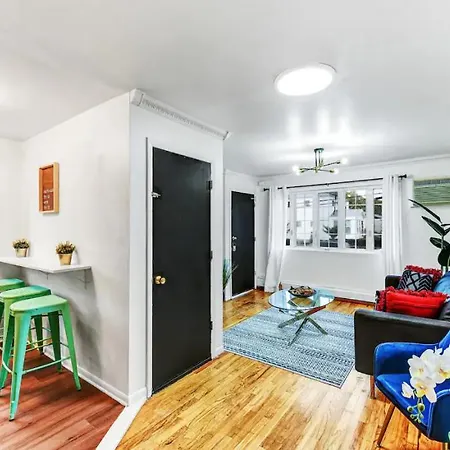 Private In Brooklyn - Close To Jfk And Easy Access To Transportation New York