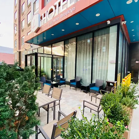 The L Hotel