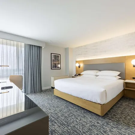 Hotel Doubletree By Hilton Jfk Airport New York
