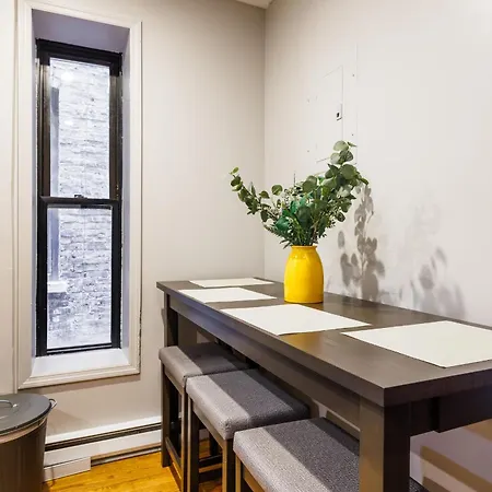 Discover The Comfort Of Columbia Properties-2 Apartment New York