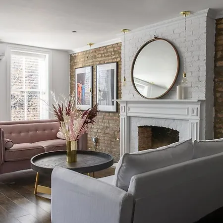 Bond Townhouse Aparthotel