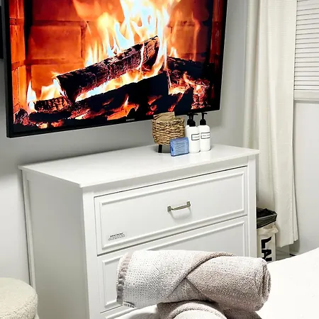 Cozy Bronx Ny For Traveling Professionals Homestay *