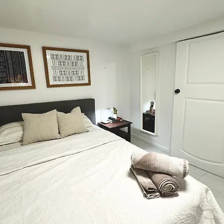 Cozy Bronx Ny For Traveling Professionals New York