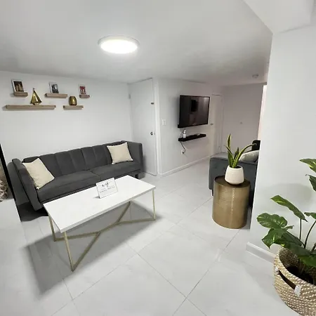 Cozy Bronx Ny For Traveling Professionals Homestay