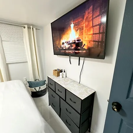 Homestay Cozy Bronx Ny For Traveling Professionals *