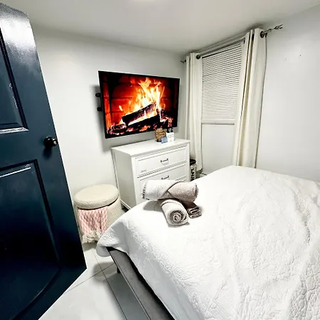Cozy Bronx Ny For Traveling Professionals New York