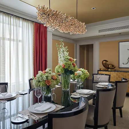 The Peninsula Hotel 5*