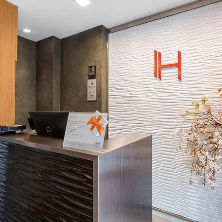 Hotel Insignia Brooklyn, An Ascend Collection