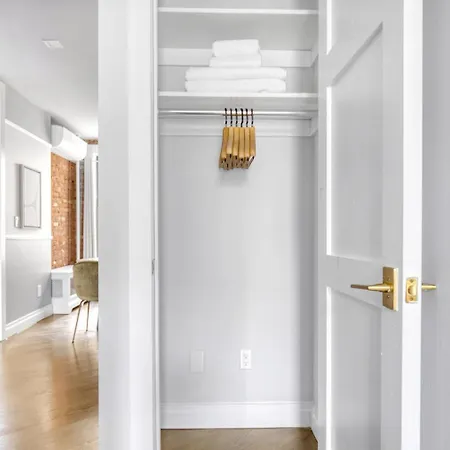 Apartment Brooklyn Heights 3br W Wd Bike Elevator Nyc-794