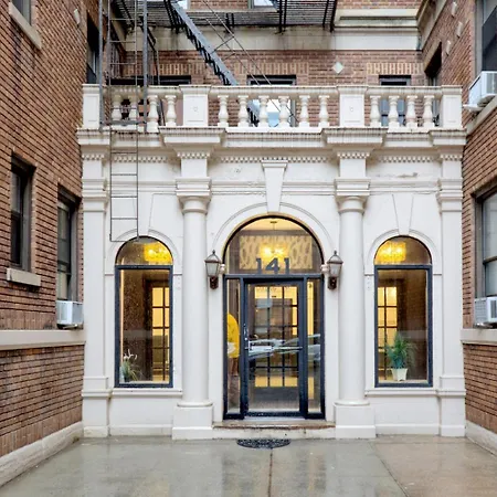 Apartment Brooklyn Heights 3br W Wd Bike Elevator Nyc-794 New York