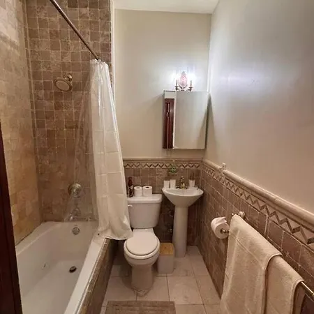 Apartment Midtown Charming House *