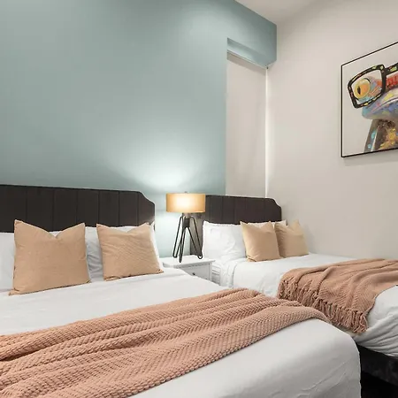 Luxe Harlem Retreat 3br Designer W Parking Apartment *