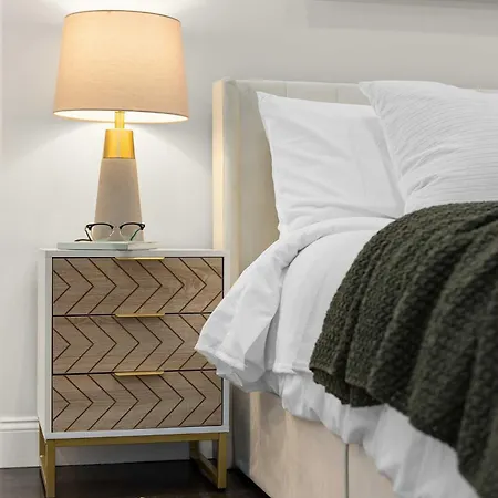 Luxe Harlem Retreat 3br Designer W Parking Apartment New York
