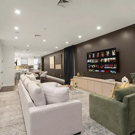 Luxe Harlem Retreat 3br Designer W Parking