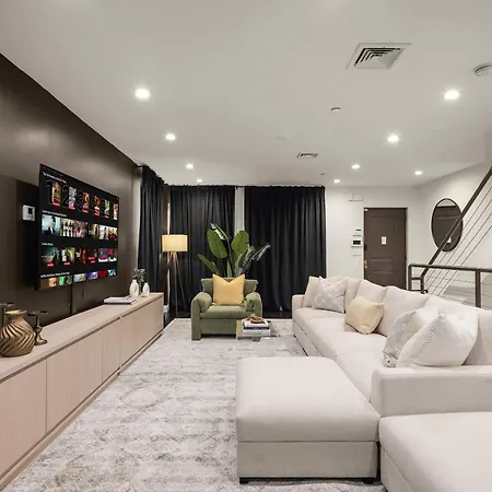 Luxe Harlem Retreat 3br Designer W Parking New York