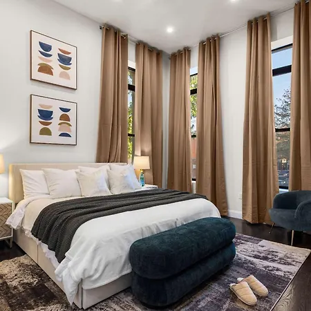 Luxe Harlem Retreat 3br Designer W Parking New York