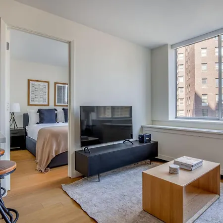 Midtown East 2br W Gym Roofdeck Nr Parks Nyc-1207 New York