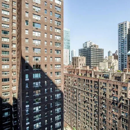 Apartment Midtown East 2br W Gym Roofdeck Nr Parks Nyc-1207 *