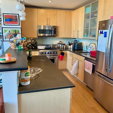 Homestay The Kalahari Bunk Bed And Bath New York