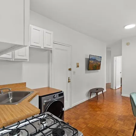 89-3fs Newly Furnished 2br 1bath Upper East Side * New York