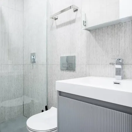 Apartment 180-2 Brand New 2br 1bath East Village *