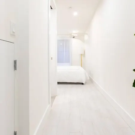 Apartment 170-g 3br Duplex With Outdoor Space East Village New York