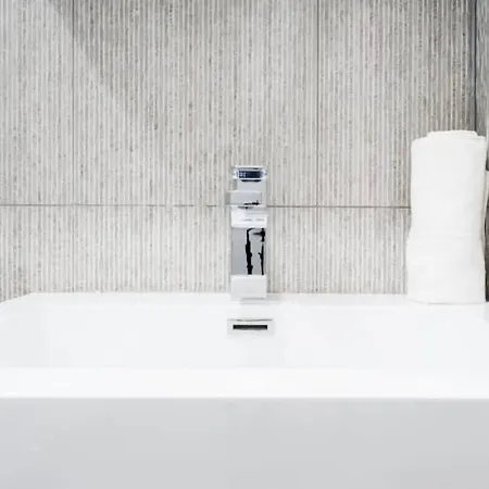 Apartment 180-2 Brand New 2br 1bath East Village New York