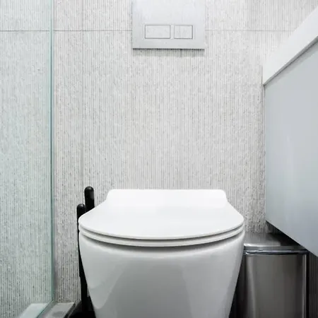 Apartment 180-2 Brand New 2br 1bath East Village