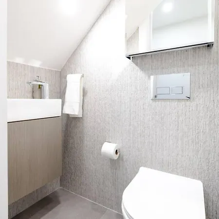 Apartment 170-g 3br Duplex With Outdoor Space East Village New York