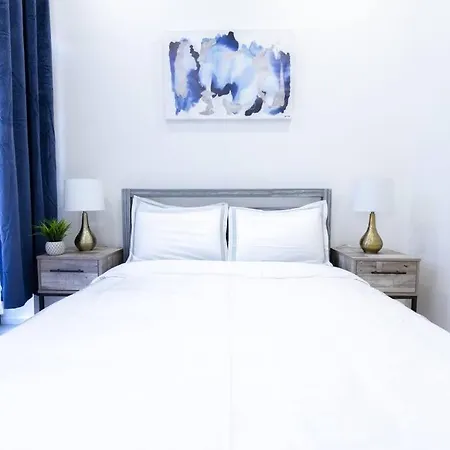 170-g 3br Duplex With Outdoor Space East Village Apartment *