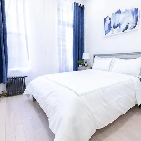 Apartment 170-g 3br Duplex With Outdoor Space East Village