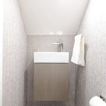 170-g 3br Duplex With Outdoor Space East Village Apartment *