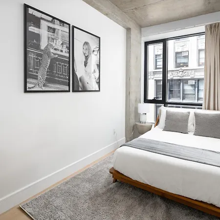 Apartment Stylish Penthouse In Manhattan
