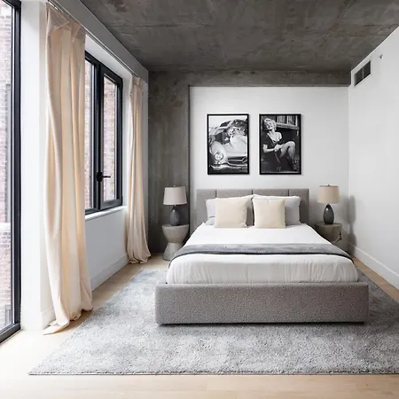 Apartment Stylish Penthouse In Manhattan