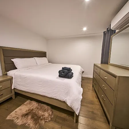 Apartment Modern 2 Bedroom Retreat In Downtown Manhattan